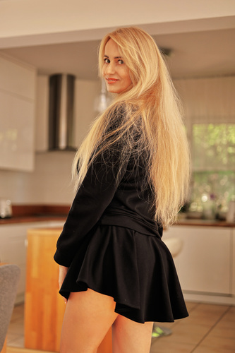 Szorty damskie Nai Kalimo - czarny