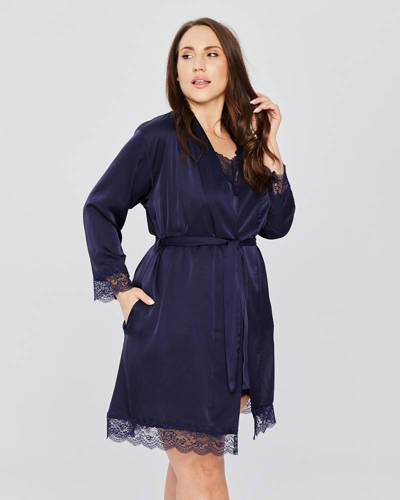 Szlafrok satynowy z koronką plus size Mona navy blue