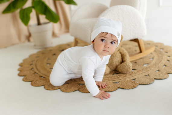 Czapeczka niemowlęca "Natural Waffel" Makoma white