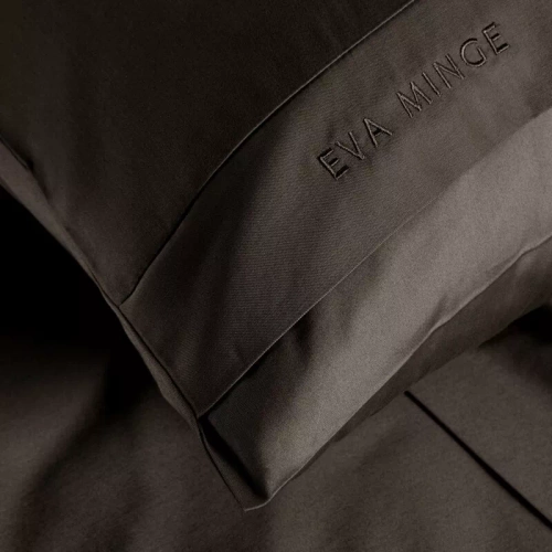 Jednobarwna pościel bawełniana Elegant 1G Eva Minge brązowy | Satynowa miękkość w Twojej sypialni