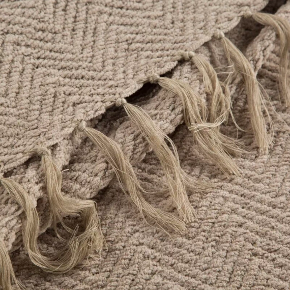 Koc narzuta z frędzlami Milo Eurofirany beżowy