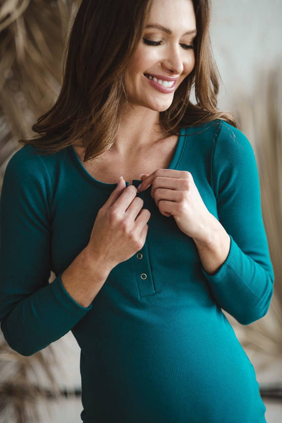 Sukienka ciążowa i do karmienia z dzianiny w prążek Tummy Milk&Love szmaragdowy