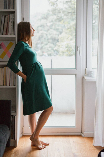 Sukienka ciążowa i do karmienia rękaw Carry  7/8 Milk&Love butelkowa zieleń