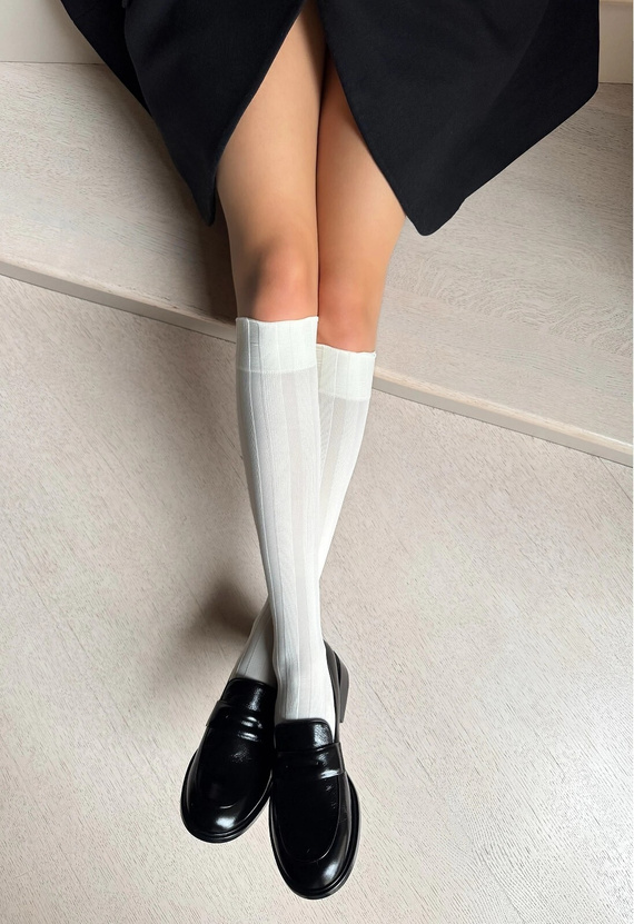 Veneziana Laura – damskie podkolanówki z mikrofibry w szerokie paski