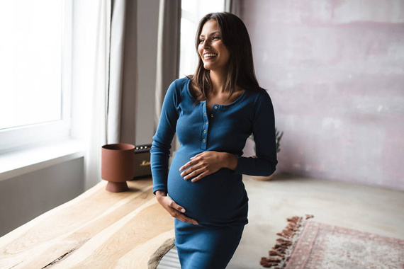 Sukienka ciążowa i do karmienia z dzianiny w prążek Tummy Milk&Love poseidon