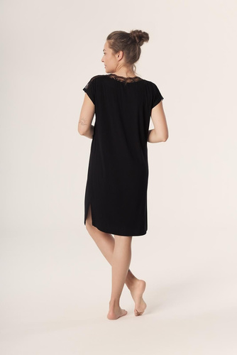 Elegancka koszula nocna Nipplex Petra KB59 Mefemi – wiskoza, koronka, krótki rękaw, długość przed kolano