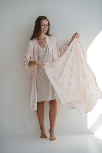 Otulacz bambusowy Flowers on Pink Milk&Love