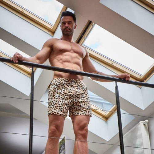 Cornette Bokserki Męskie Classic 001/181 Panterka – Wygoda i Charakter