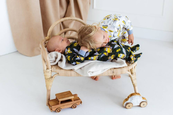 Pajacyk niemowlęcy dresowy "Taxi 2" Makoma zielony