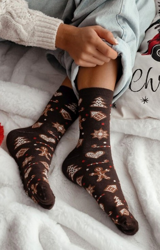 1283-038 Pierniki Skarpety damskie Milena brązowy– świąteczne, kolorowe, bawełniane