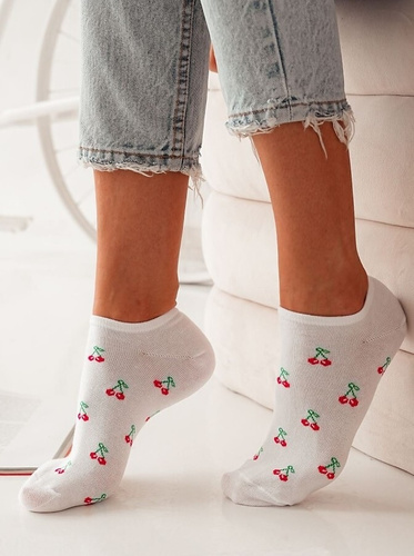 1146-067 Małe Wiśnie Stopki Milena -biały