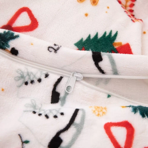 Merry Cozy Pościel pluszowa świąteczna biały miś Spod Igły i Nitki– mikrofibra 100%, 210 g/m²