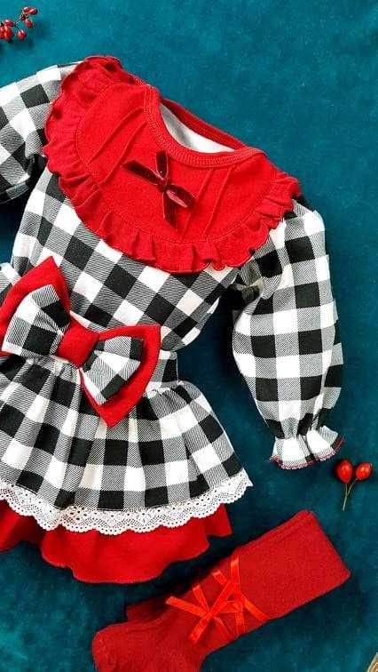 Body falbanka z długim rękawem 182KK Santa Marija - kratka z bordowym dekoltem