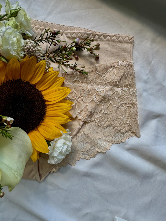 Figi wysokie 530 Iness De lafense - beżowy