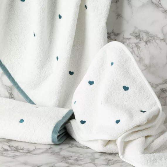 Niemowlęce okrycie kąpielowe Baby 58 Serca Eurofirany biały/niebieski