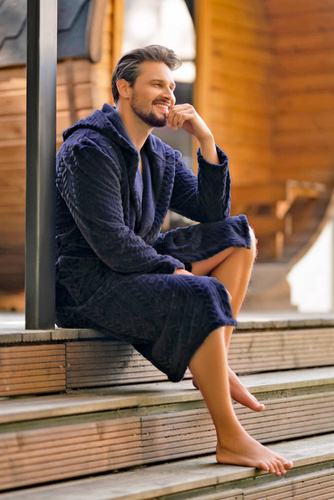 Szlafrok męski z kapturem Zygmunt Italian Fashion- granatowy 