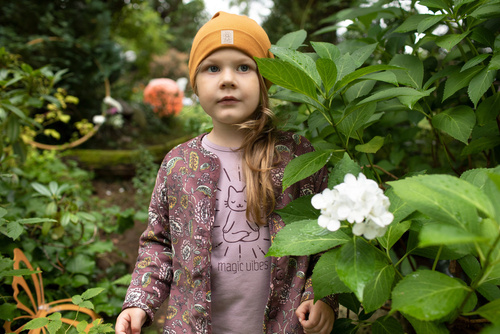 Czapka niemowlęca z naszywką Magic Vibes Pinokio - żółty