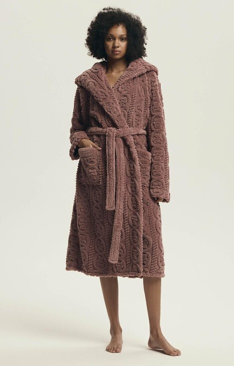 Szlafrok damski Darlena Henderson 43592 – długi, z kapturem, miękki, wzorzysty