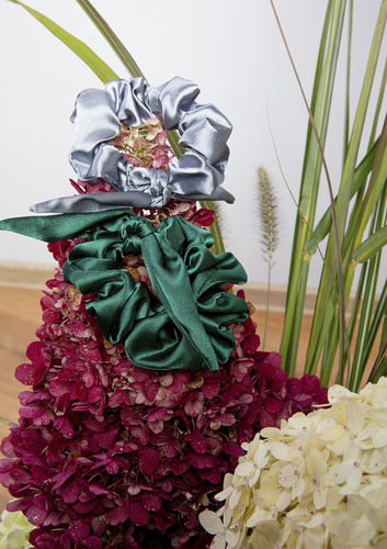 Gumka satynowa DKaren zielona