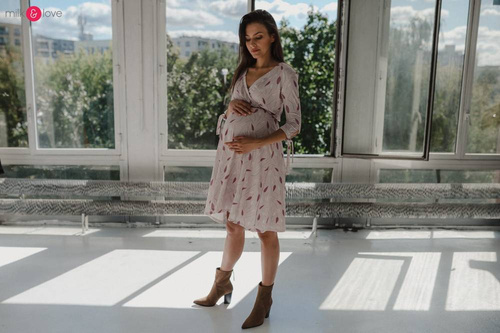 Sukienka do karmienia ciążowa Two Ways MIDI Milk&Love miętowa granatowa w listki