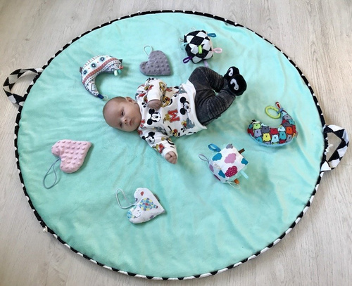 Mata do zabawy Woodland - Makaszka