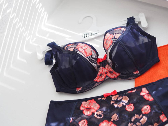 Biustonosz soft 19123 Demi Mediolano granatowy