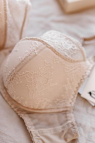 Półusztywniany biustonosz do karmienia Soul Momtobe czarny 