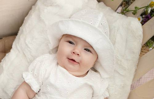 Kapelusz dziewczęcy Charlotte Pinokio - ecru