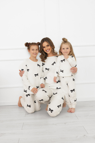 Dziewczęca piżama Figaro – bawełna, ecru, wzór kokardki Italian Fashion 