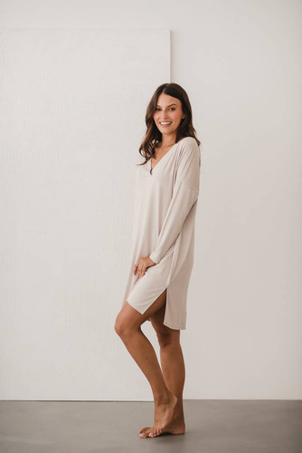 Bambusowa koszula nocna ciążowa i do karmienia długi rękaw Moon Milk&Love jasny beż