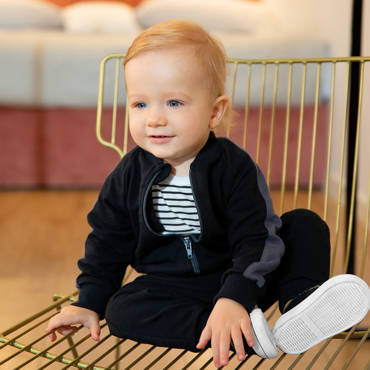 Komplet dresowy Magic Ewa Klucze- czarny