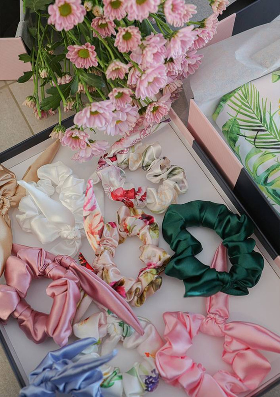 Gumka satynowa DKaren zielona