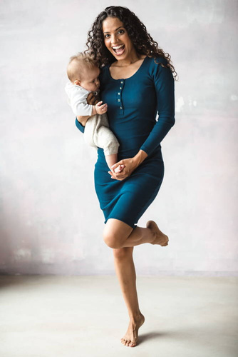 Sukienka ciążowa i do karmienia z dzianiny w prążek Tummy Milk&Love poseidon