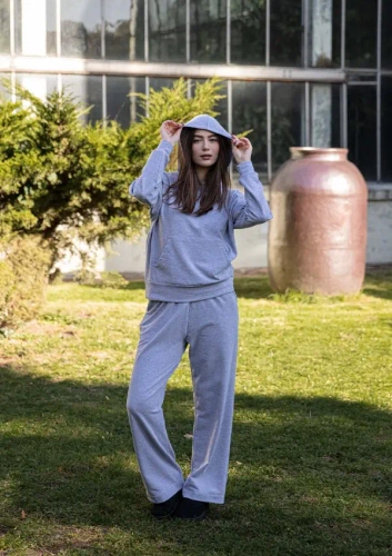 Komplet dresowy DK-K-B8 Dkaren - szary