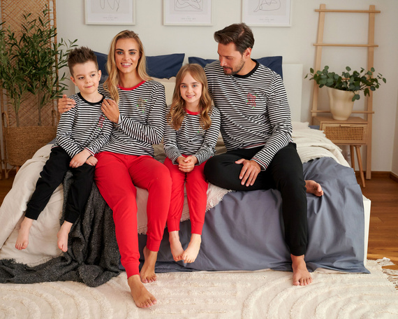 PDU.5236 Piżama dziecięca Unisex Doctor Nap - black red