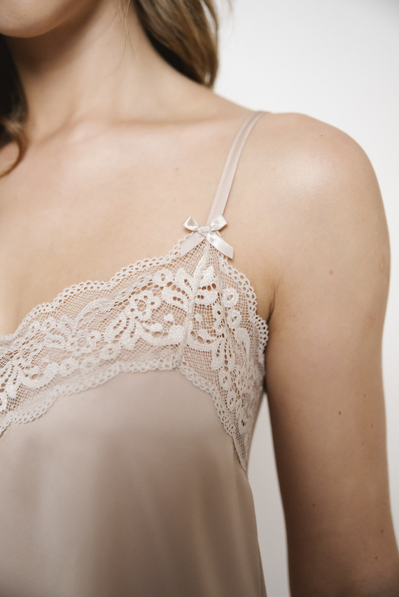 Piżama Damska wąskie ramiączko, krótkie spodenki Dotyk Italian Fashion - beżowy