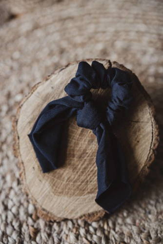 Gumka do włosów ze wstążką Scrunchie Milk&Love grafitowy