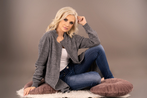 Sweter damski Elwiran Merribel - dark grey 