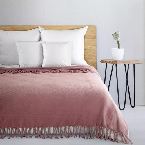 Koc narzuta z frędzlami Emma Eurofirany pudrowy