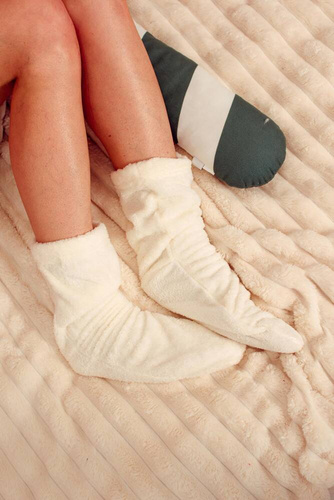 Gładkie skarpetki 553/554 Wellsoft De Lafense - ecru