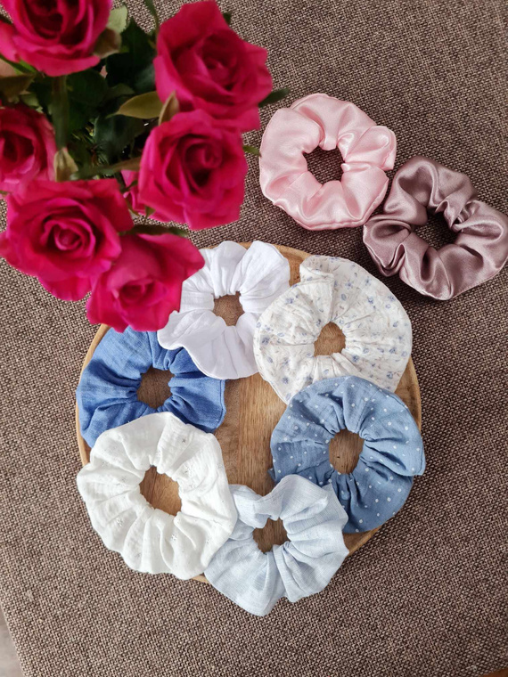 Gumka do włosów GL scrunchie lniana Marija - niebieski