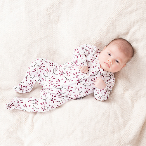 Bawełniany pajac Nicol Alisa 217031 – niemowlęcy, kwiatowy