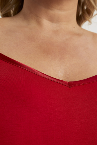 Koszula damska na wąskich ramiączkach Song Italia Fashion - czerwony