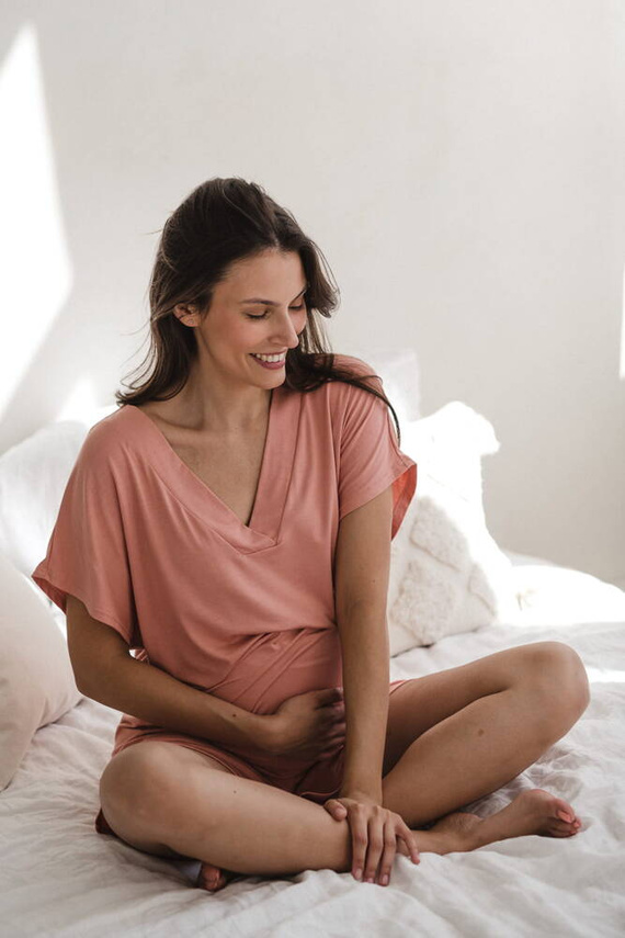 Bambusowa bluzka od piżamy ciążowej do karmienia krótki rękaw Moon Milk&Love herbaciana róża