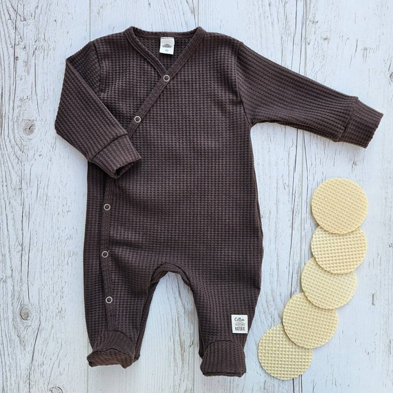 Pajacyk niemowlęcy "Natural Waffel" Makoma mocha