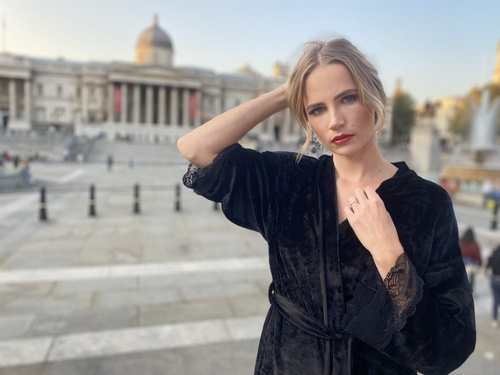 Szlafrok damski krótki 457 Milagros  Forex - czarny